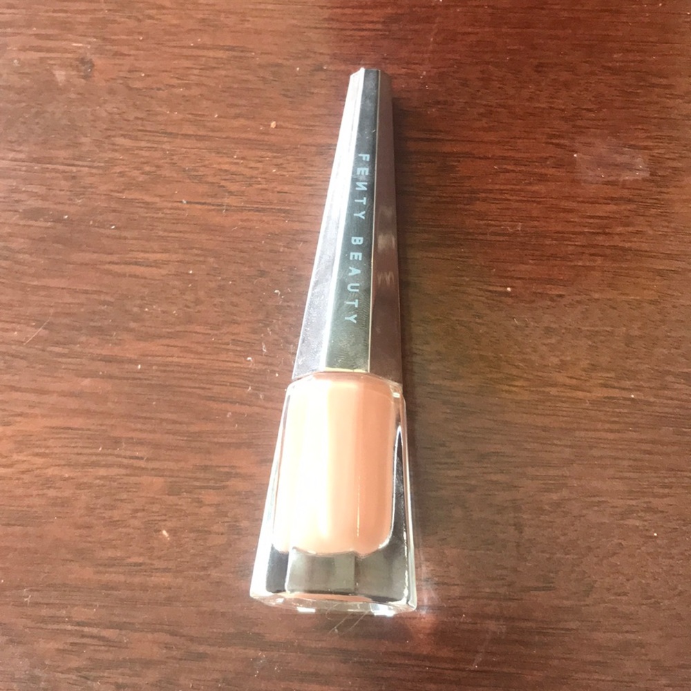 Fenty Stunna Lip Paint